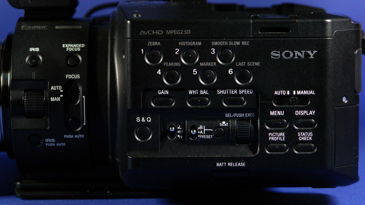 SONY FS100 002