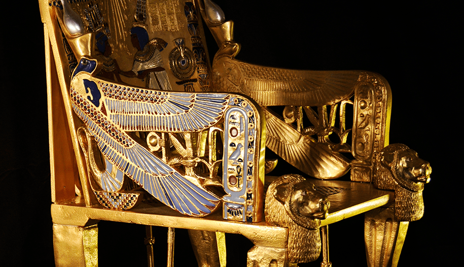 12038139_494405707407473_6104023637531368433_n