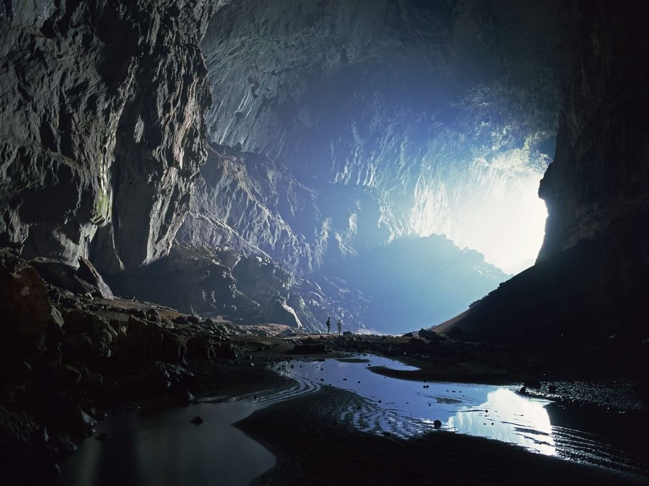 hang-son-doong-cave-vietnam (3)